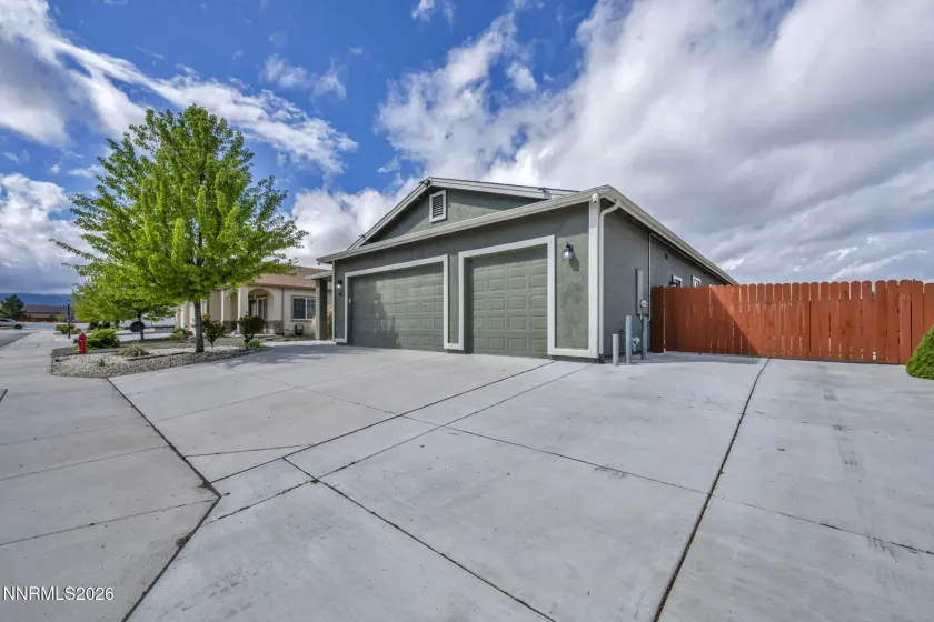 17211 Desert Lake, Reno, Nevada 89508, 4 Bedrooms Bedrooms, ,3 BathroomsBathrooms,Residential,Residential,Desert Lake,260004452