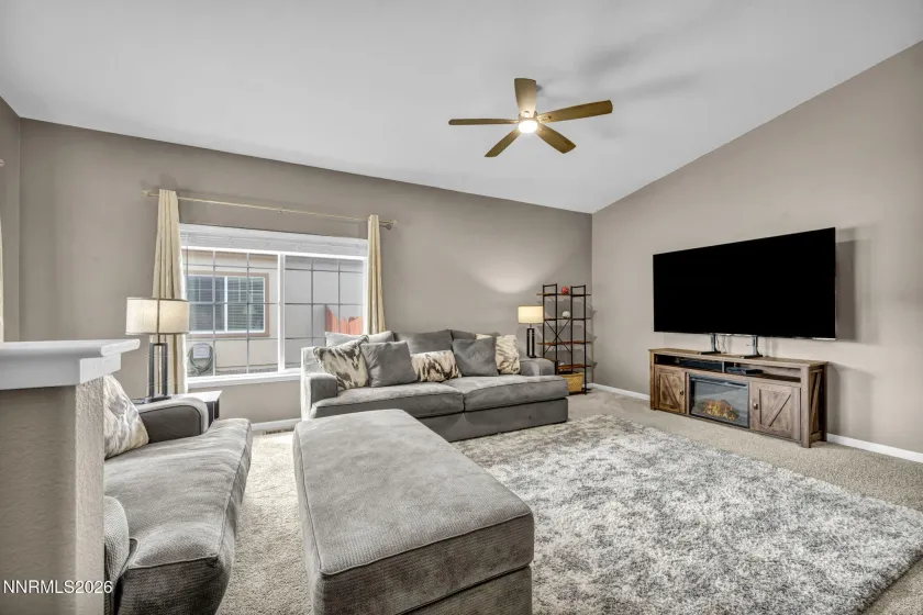 17211 Desert Lake, Reno, Nevada 89508, 4 Bedrooms Bedrooms, ,3 BathroomsBathrooms,Residential,Residential,Desert Lake,260004452