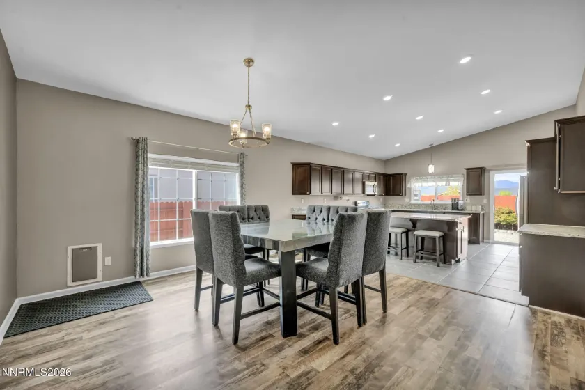 17211 Desert Lake, Reno, Nevada 89508, 4 Bedrooms Bedrooms, ,3 BathroomsBathrooms,Residential,Residential,Desert Lake,260004452