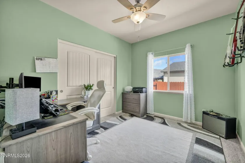 17211 Desert Lake, Reno, Nevada 89508, 4 Bedrooms Bedrooms, ,3 BathroomsBathrooms,Residential,Residential,Desert Lake,260004452