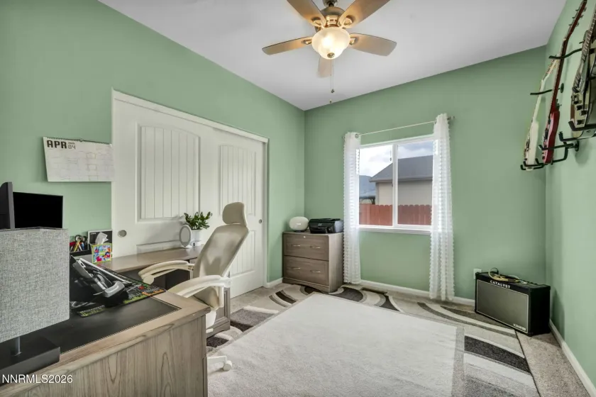 17211 Desert Lake, Reno, Nevada 89508, 4 Bedrooms Bedrooms, ,3 BathroomsBathrooms,Residential,Residential,Desert Lake,260004452