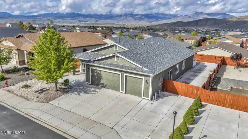 17211 Desert Lake, Reno, Nevada 89508, 4 Bedrooms Bedrooms, ,3 BathroomsBathrooms,Residential,Residential,Desert Lake,260004452