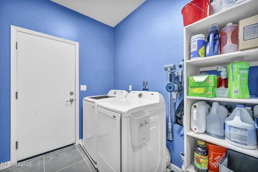 17211 Desert Lake, Reno, Nevada 89508, 4 Bedrooms Bedrooms, ,3 BathroomsBathrooms,Residential,Residential,Desert Lake,260004452