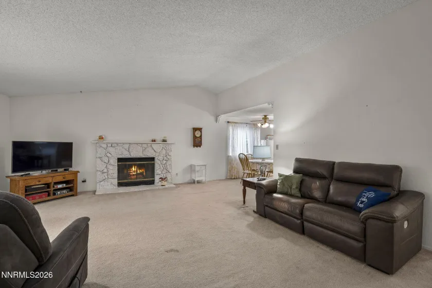 1505 Shadow, Sparks, Nevada 89434, 3 Bedrooms Bedrooms, ,2 BathroomsBathrooms,Residential,Residential,Shadow,260004454