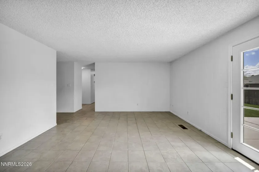 905 Long, Carson City, Nevada 89703, 3 Bedrooms Bedrooms, ,2 BathroomsBathrooms,Residential,Residential,Long,260004460