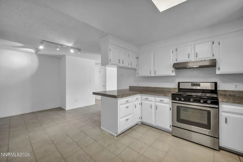 905 Long, Carson City, Nevada 89703, 3 Bedrooms Bedrooms, ,2 BathroomsBathrooms,Residential,Residential,Long,260004460