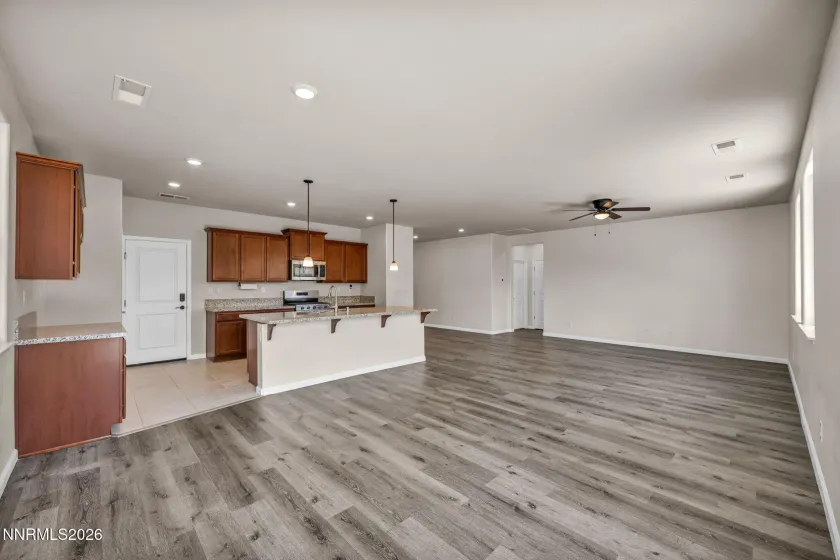 135 Cosser, Dayton, Nevada 89403, 3 Bedrooms Bedrooms, ,2 BathroomsBathrooms,Residential,Residential,Cosser,260004462