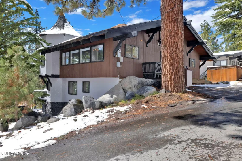 611 Jerry, Zephyr Cove, Nevada 89448, 5 Bedrooms Bedrooms, ,6 BathroomsBathrooms,Residential,Residential,Jerry,260004465