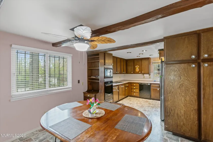 4960 Lakeside, Reno, Nevada 89509, 4 Bedrooms Bedrooms, ,3 BathroomsBathrooms,Residential,Residential,Lakeside,260004466