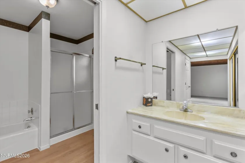 4960 Lakeside, Reno, Nevada 89509, 4 Bedrooms Bedrooms, ,3 BathroomsBathrooms,Residential,Residential,Lakeside,260004466