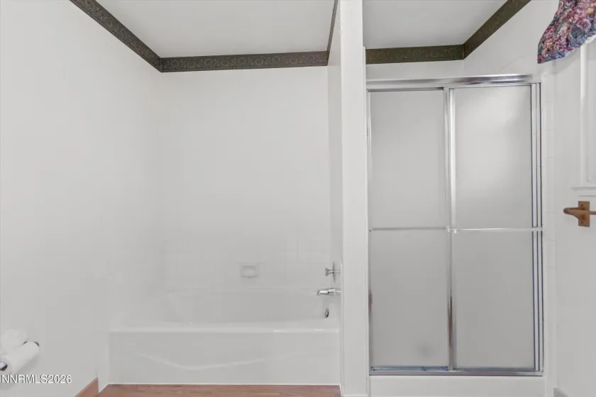 4960 Lakeside, Reno, Nevada 89509, 4 Bedrooms Bedrooms, ,3 BathroomsBathrooms,Residential,Residential,Lakeside,260004466