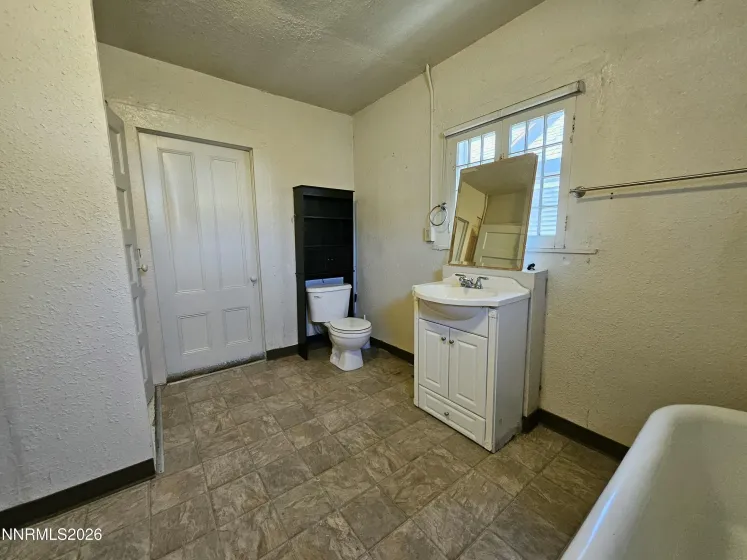 508 Telegraph, Carson City, Nevada 89701, 2 Bedrooms Bedrooms, ,1 BathroomBathrooms,Residential,Residential,Telegraph,260004468