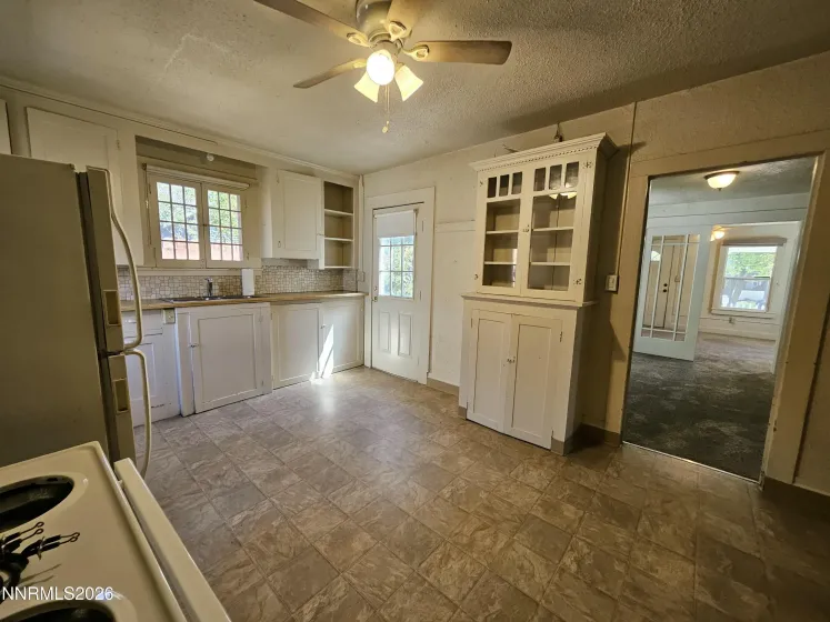 508 Telegraph, Carson City, Nevada 89701, 2 Bedrooms Bedrooms, ,1 BathroomBathrooms,Residential,Residential,Telegraph,260004468