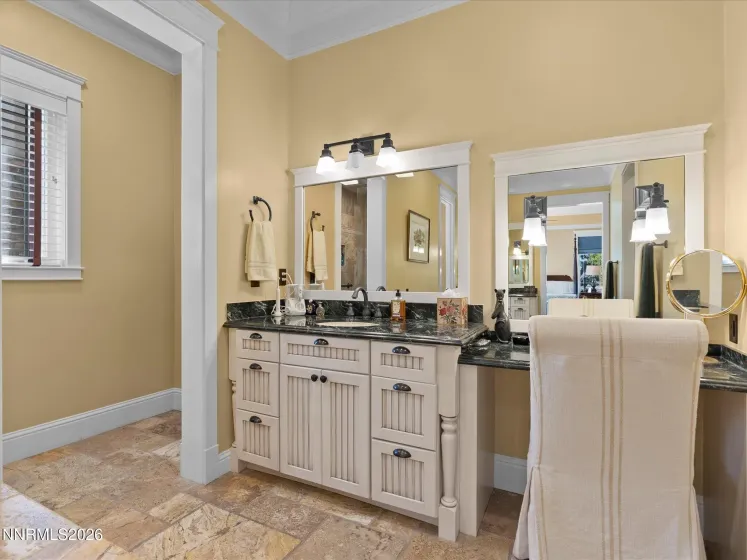 201 Argyle, Reno, Nevada 89511, 4 Bedrooms Bedrooms, ,5 BathroomsBathrooms,Residential,Residential,Argyle,260004467