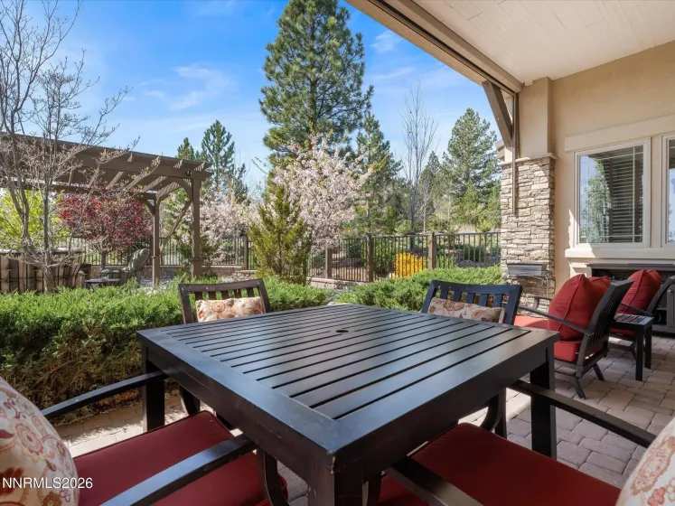 201 Argyle, Reno, Nevada 89511, 4 Bedrooms Bedrooms, ,5 BathroomsBathrooms,Residential,Residential,Argyle,260004467