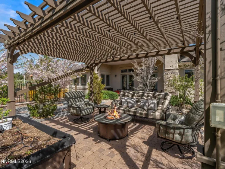 201 Argyle, Reno, Nevada 89511, 4 Bedrooms Bedrooms, ,5 BathroomsBathrooms,Residential,Residential,Argyle,260004467