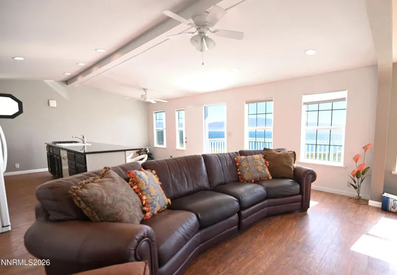 237 Lakeshore, Walker Lake, Nevada 89415, 4 Bedrooms Bedrooms, ,3 BathroomsBathrooms,Residential,Residential,Lakeshore,260004456