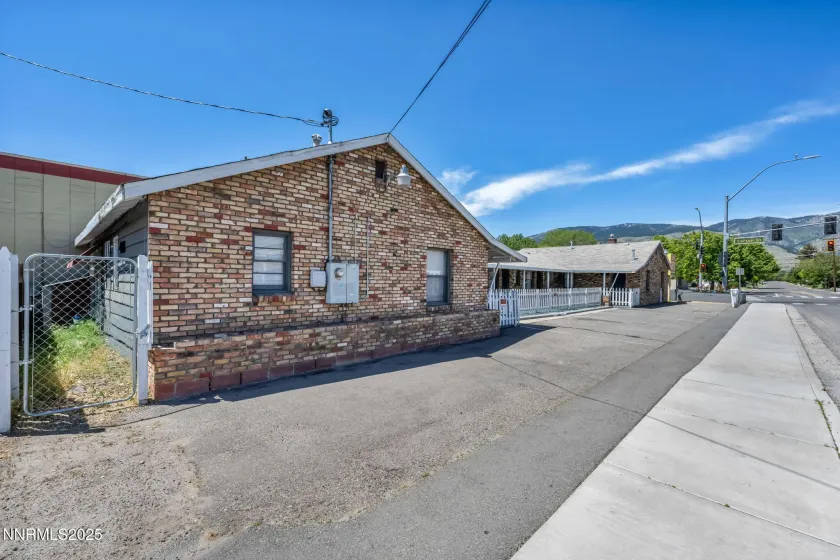 1515 Carson, Carson City, Nevada 89701, ,Commercial Sale,Residential,Carson,260004470
