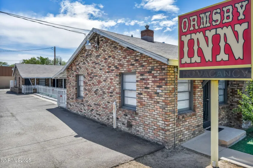 1515 Carson, Carson City, Nevada 89701, ,Commercial Sale,Residential,Carson,260004470