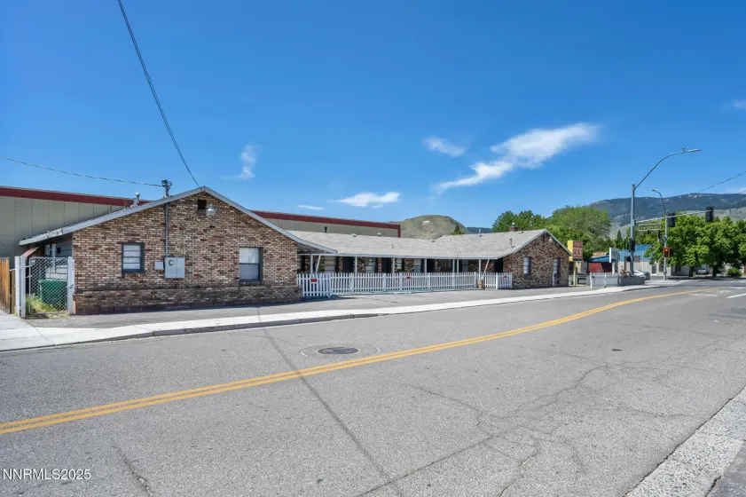 1515 Carson, Carson City, Nevada 89701, ,Commercial Sale,Residential,Carson,260004470