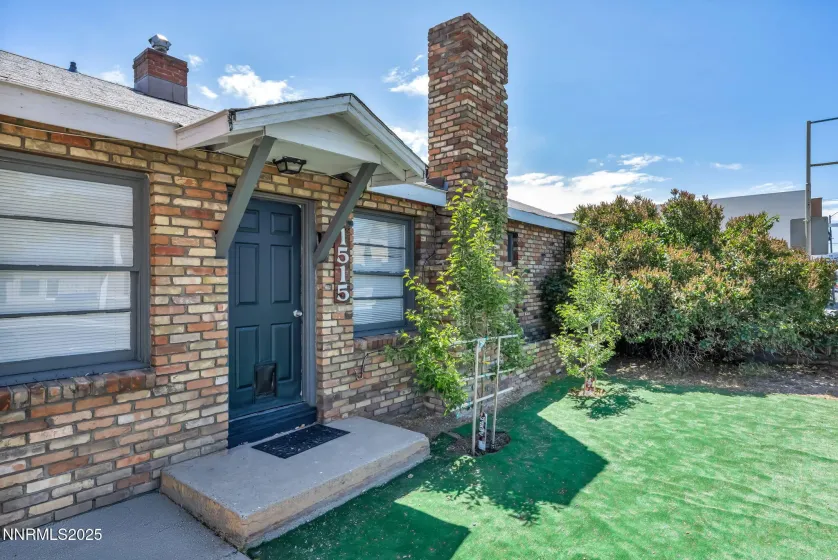 1515 Carson, Carson City, Nevada 89701, ,Commercial Sale,Residential,Carson,260004470