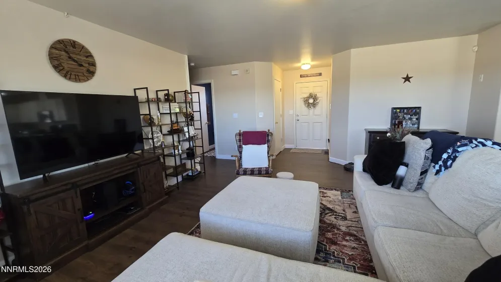 7935 Key Largo, Reno, Nevada 89506, 3 Bedrooms Bedrooms, ,3 BathroomsBathrooms,Residential,Residential,Key Largo,260004472