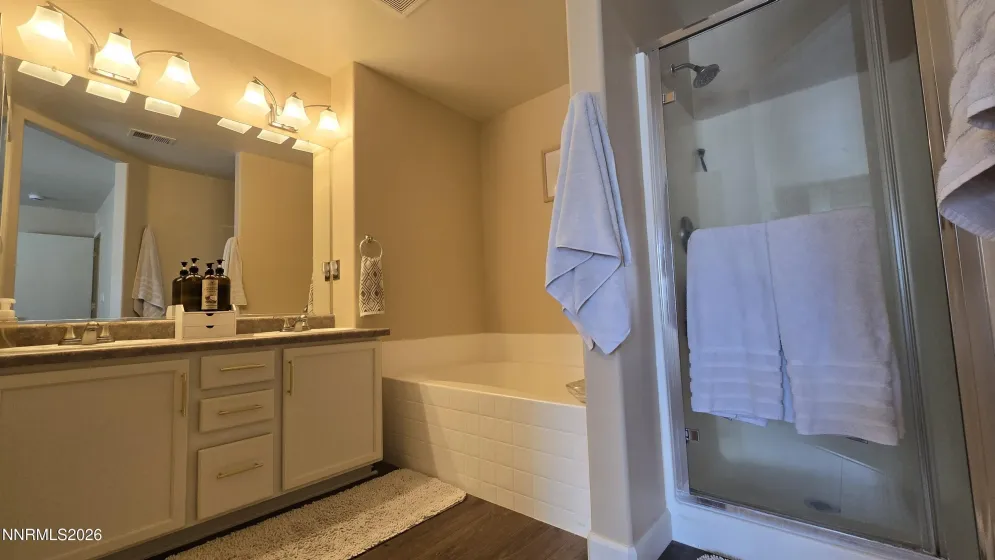 7935 Key Largo, Reno, Nevada 89506, 3 Bedrooms Bedrooms, ,3 BathroomsBathrooms,Residential,Residential,Key Largo,260004472