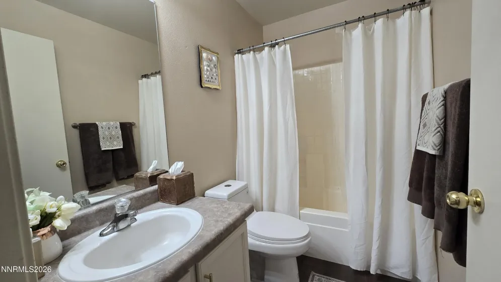 7935 Key Largo, Reno, Nevada 89506, 3 Bedrooms Bedrooms, ,3 BathroomsBathrooms,Residential,Residential,Key Largo,260004472