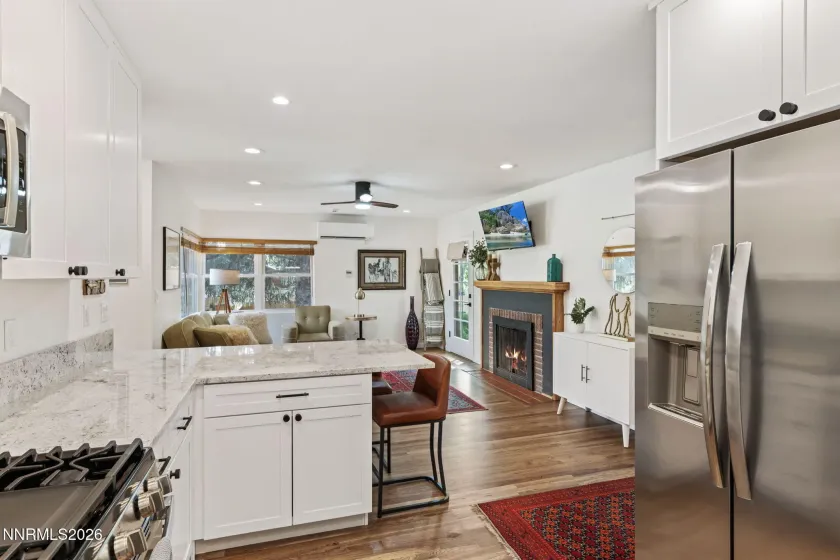 36 Raymond, Reno, Nevada 89503, 3 Bedrooms Bedrooms, ,2 BathroomsBathrooms,Residential,Residential,Raymond,260004473