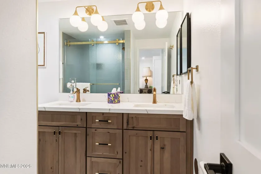 36 Raymond, Reno, Nevada 89503, 3 Bedrooms Bedrooms, ,2 BathroomsBathrooms,Residential,Residential,Raymond,260004473