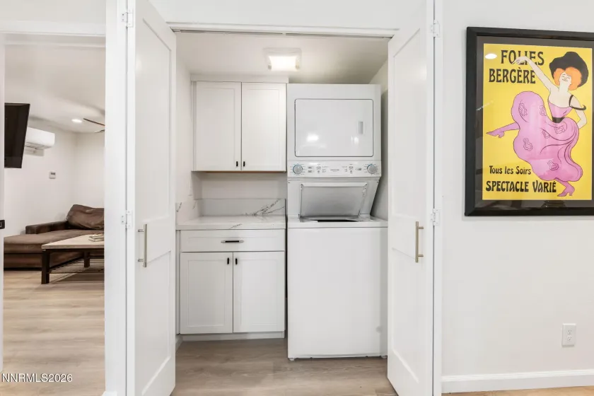 36 Raymond, Reno, Nevada 89503, 3 Bedrooms Bedrooms, ,2 BathroomsBathrooms,Residential,Residential,Raymond,260004473