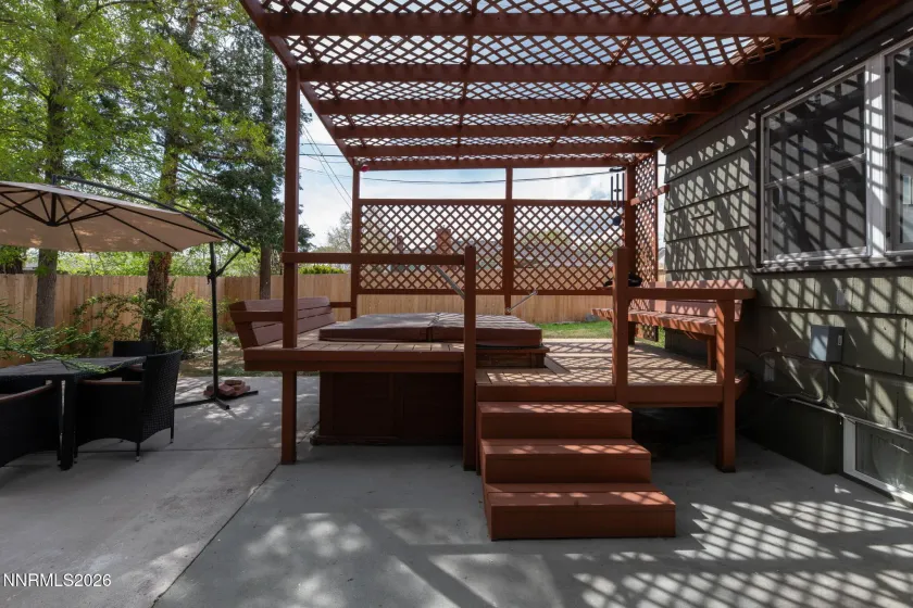 36 Raymond, Reno, Nevada 89503, 3 Bedrooms Bedrooms, ,2 BathroomsBathrooms,Residential,Residential,Raymond,260004473