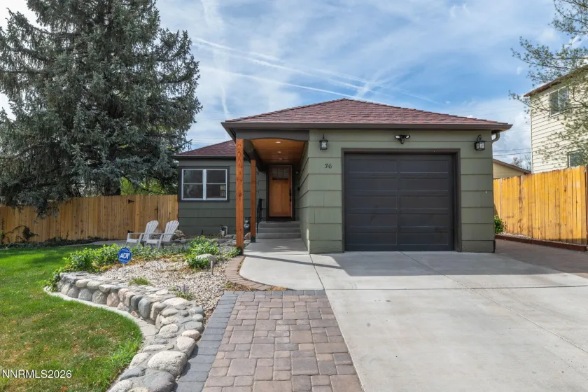 36 Raymond, Reno, Nevada 89503, 3 Bedrooms Bedrooms, ,2 BathroomsBathrooms,Residential,Residential,Raymond,260004473