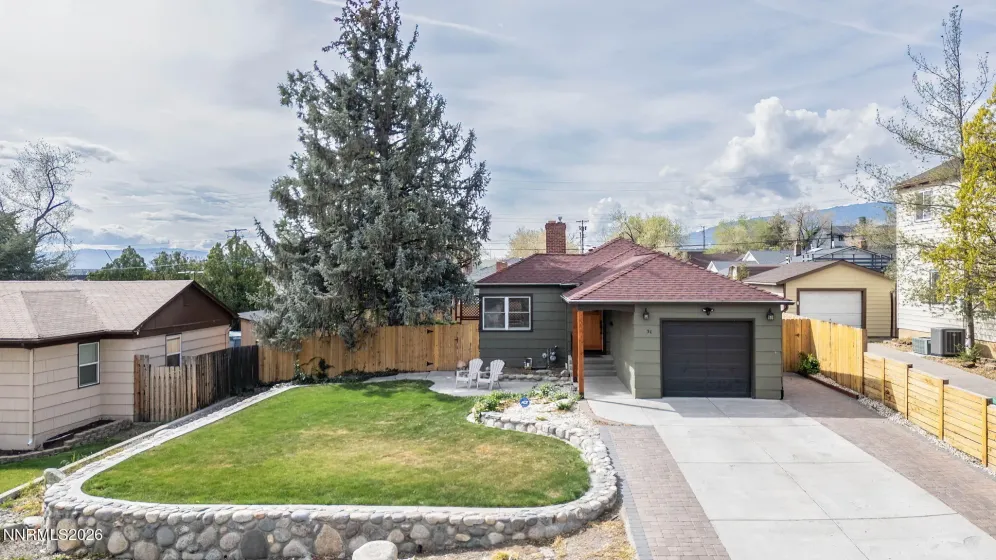 36 Raymond, Reno, Nevada 89503, 3 Bedrooms Bedrooms, ,2 BathroomsBathrooms,Residential,Residential,Raymond,260004473