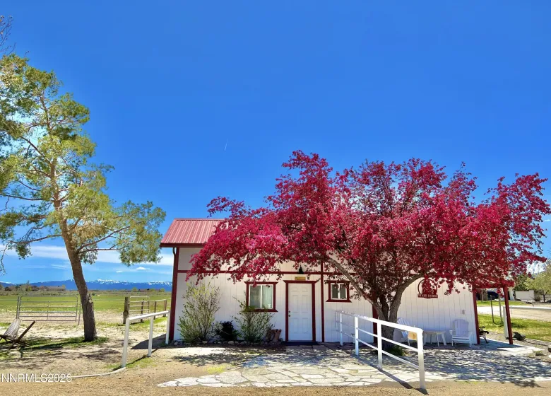 2801 Tamara, Minden, Nevada 89423, 9 Bedrooms Bedrooms, ,8 BathroomsBathrooms,Residential,Residential,Tamara,260004474