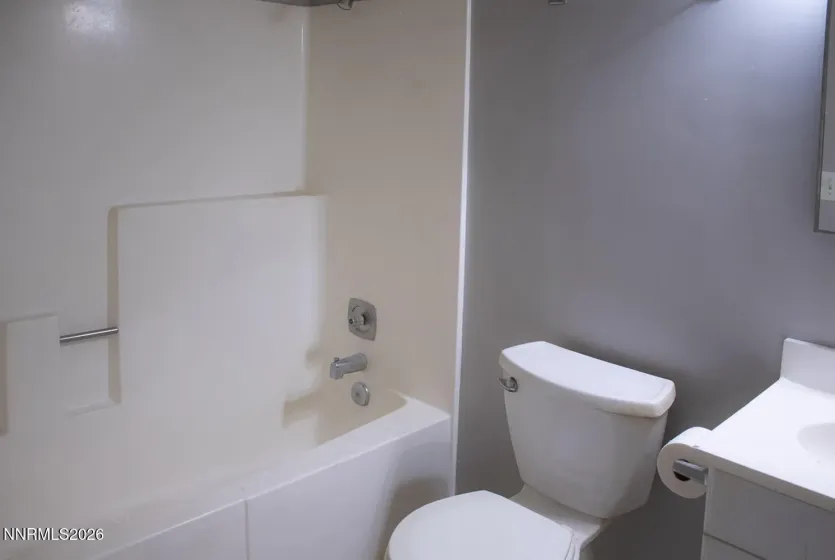 425 Spruce, Fernley, Nevada 89408, 3 Bedrooms Bedrooms, ,2 BathroomsBathrooms,Residential,Residential,Spruce,260004477