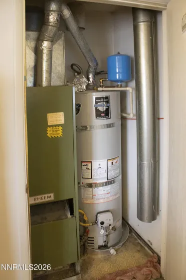 425 Spruce, Fernley, Nevada 89408, 3 Bedrooms Bedrooms, ,2 BathroomsBathrooms,Residential,Residential,Spruce,260004477