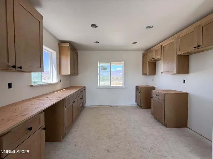 720 Emerald, Battle Mountain, Nevada 89820, 3 Bedrooms Bedrooms, ,2 BathroomsBathrooms,Residential,Residential,Emerald,0,260004478