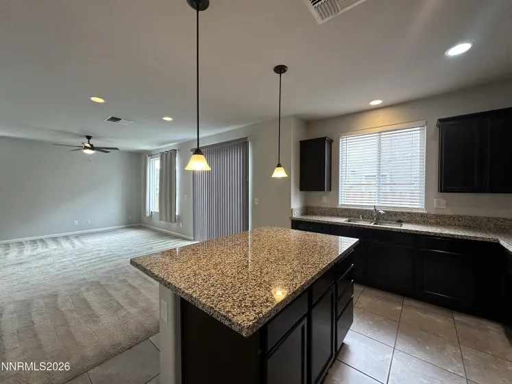 3885 Silent Pebble, Sparks, Nevada 89436, 4 Bedrooms Bedrooms, ,3 BathroomsBathrooms,Residential Lease,Manufactured,Silent Pebble,260004479