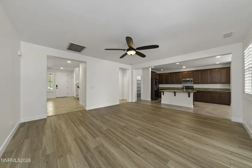 1875 Culiacan Pass, Reno, Nevada 89521, 4 Bedrooms Bedrooms, ,4 BathroomsBathrooms,Residential,Residential,Culiacan Pass,260004480