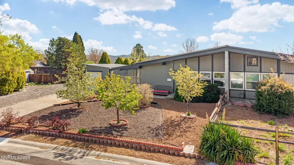 11132 Rocky Mountain, Reno, Nevada 89506, 2 Bedrooms Bedrooms, ,1 BathroomBathrooms,Residential,Residential,Rocky Mountain,260004481