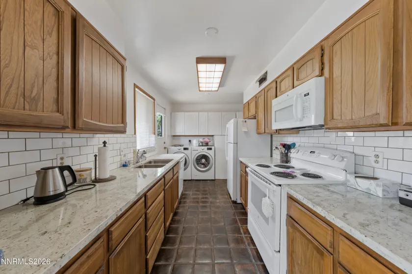 11132 Rocky Mountain, Reno, Nevada 89506, 2 Bedrooms Bedrooms, ,1 BathroomBathrooms,Residential,Residential,Rocky Mountain,260004481