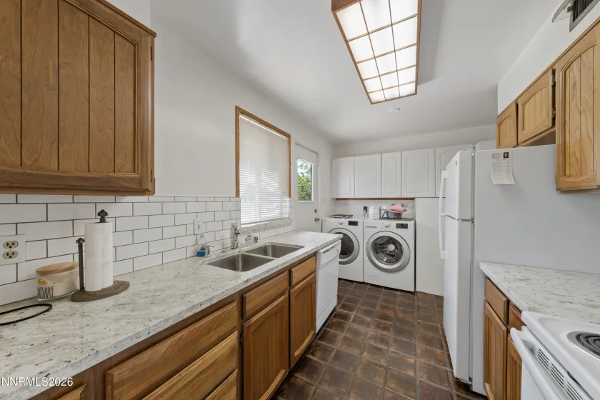 11132 Rocky Mountain, Reno, Nevada 89506, 2 Bedrooms Bedrooms, ,1 BathroomBathrooms,Residential,Residential,Rocky Mountain,260004481