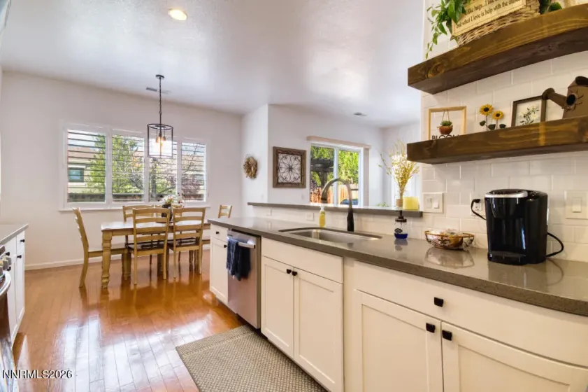 1731 Colavita, Reno, Nevada 89521, 3 Bedrooms Bedrooms, ,2 BathroomsBathrooms,Residential,Residential,Colavita,260004482