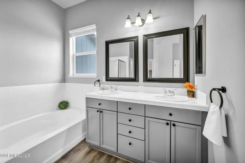 1333 Grassland, Dayton, Nevada 89403, 3 Bedrooms Bedrooms, ,2 BathroomsBathrooms,Residential,Residential,Grassland,260004484