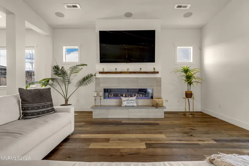 9219 Wild Skies, Reno, Nevada 89523, 3 Bedrooms Bedrooms, ,4 BathroomsBathrooms,Residential,Residential,Wild Skies,260003454