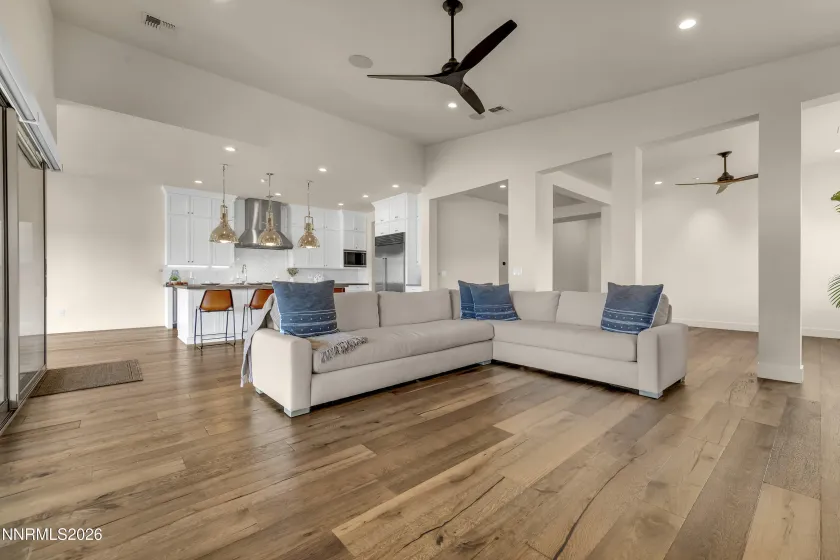 9219 Wild Skies, Reno, Nevada 89523, 3 Bedrooms Bedrooms, ,4 BathroomsBathrooms,Residential,Residential,Wild Skies,260003454