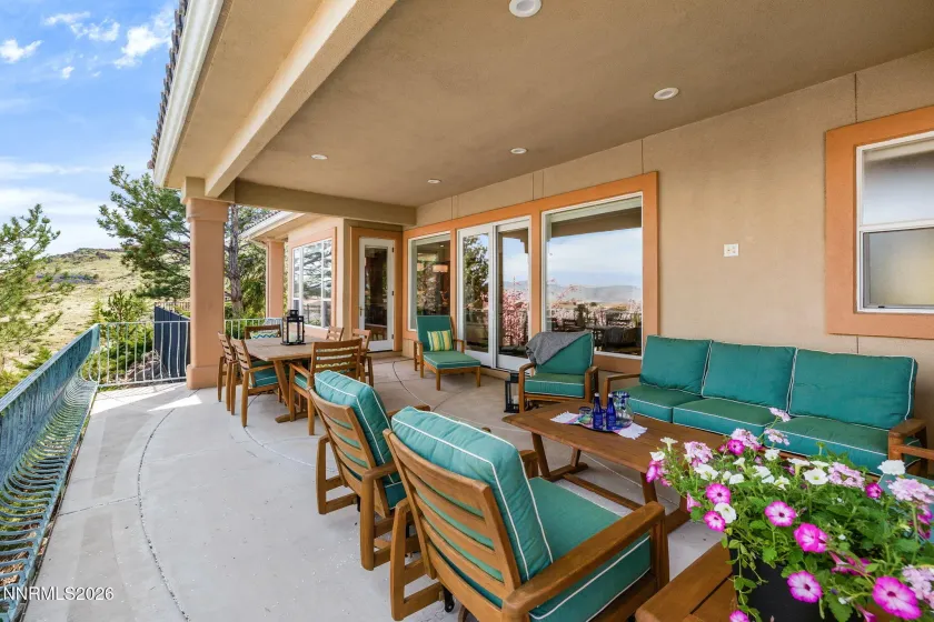 2630 Spearpoint, Reno, Nevada 89509, 3 Bedrooms Bedrooms, ,3 BathroomsBathrooms,Residential,Residential,Spearpoint,260004489