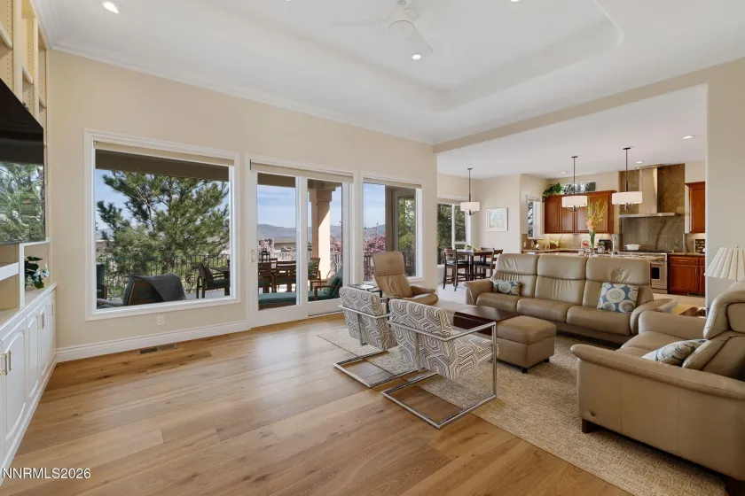 2630 Spearpoint, Reno, Nevada 89509, 3 Bedrooms Bedrooms, ,3 BathroomsBathrooms,Residential,Residential,Spearpoint,260004489