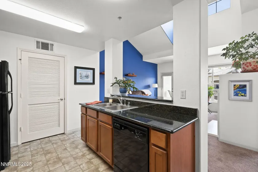 9050 Double R, Reno, Nevada 89521, 1 Bedroom Bedrooms, ,1 BathroomBathrooms,Residential,Residential,Double R,260004491